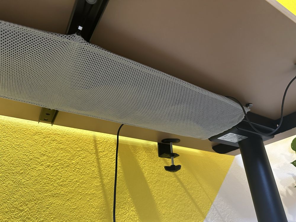 Estrutura de mesa elétrica IKEA