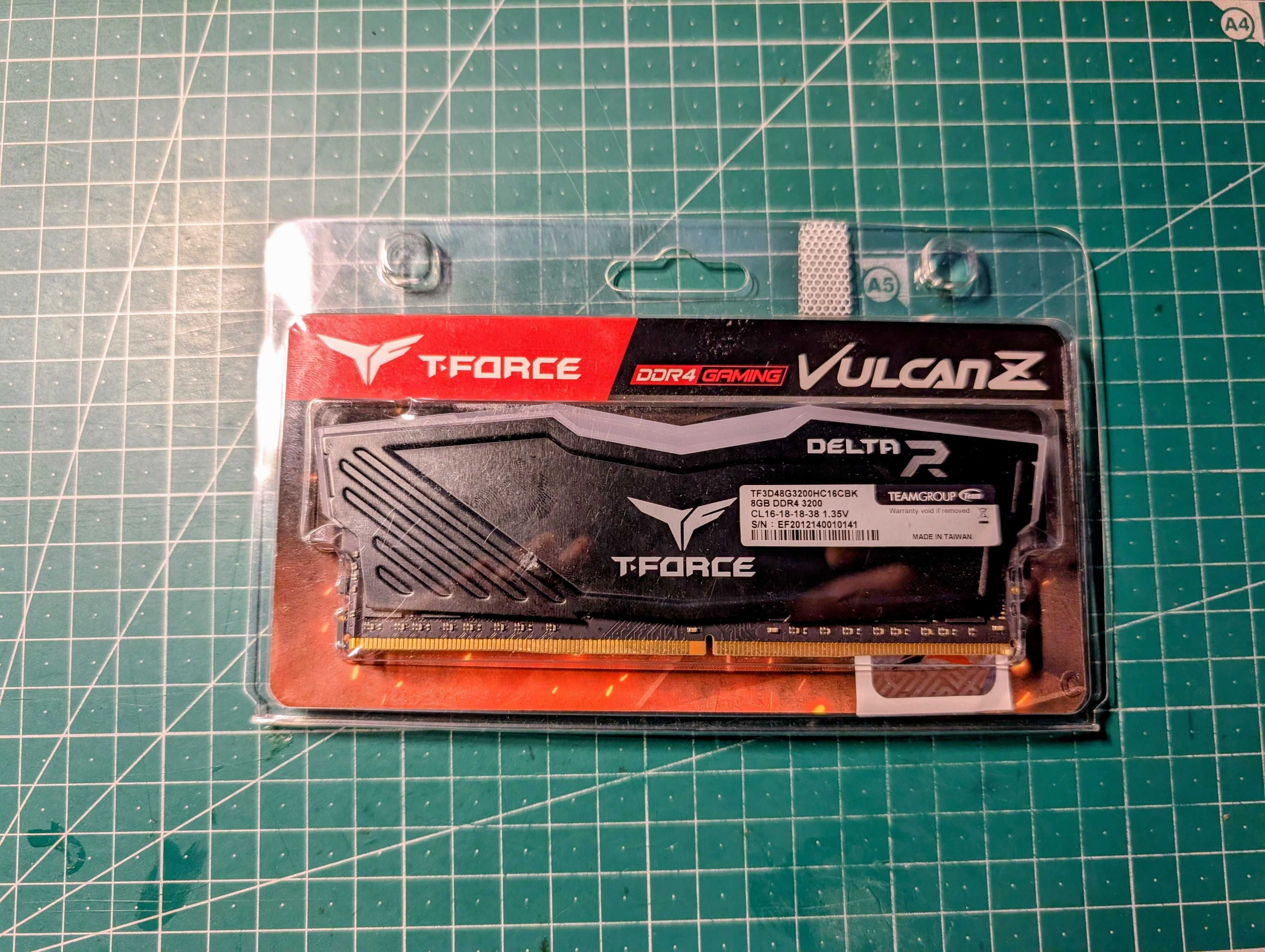 Memória RAM DDR4 TeamGroup T-Force Vulcan Z 8GB 3200MHz CL16