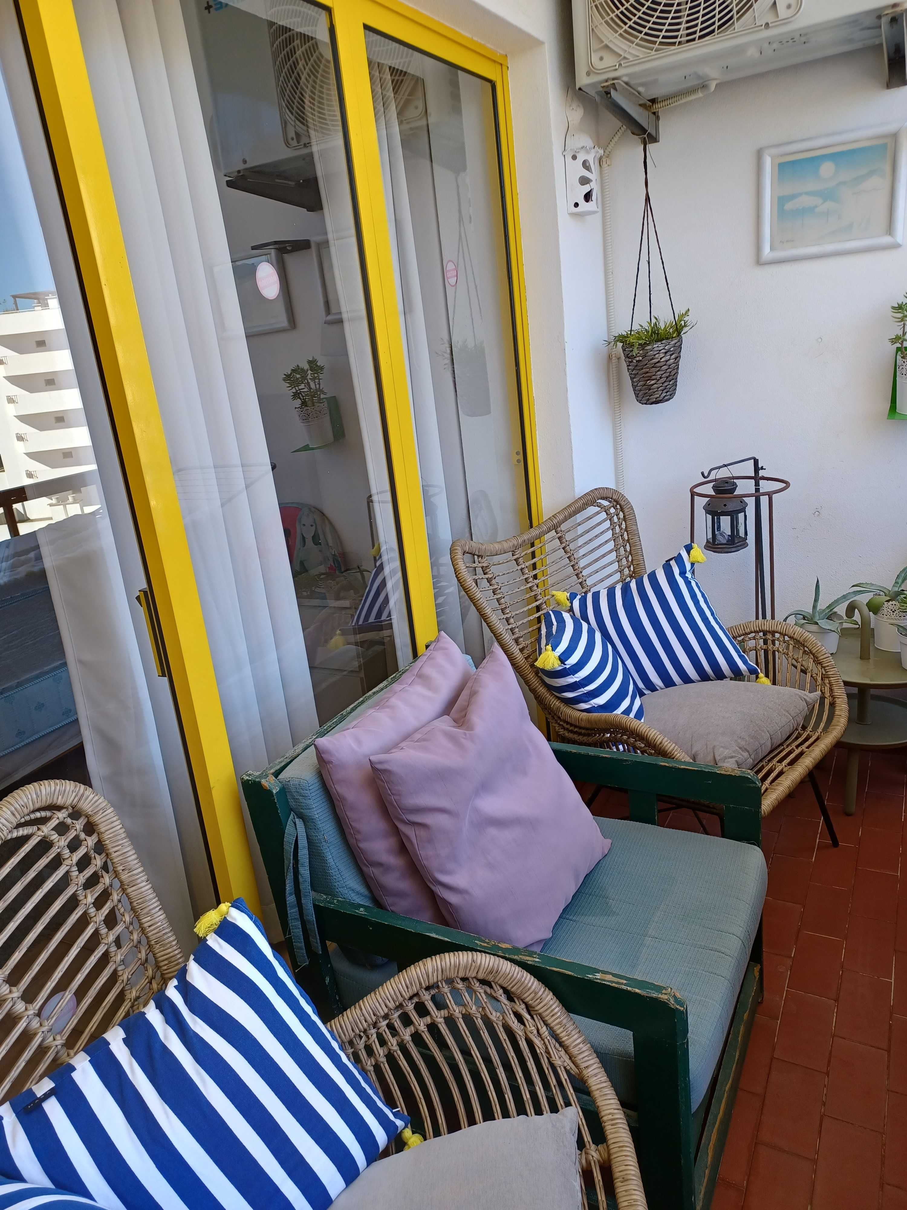 Apartamento com A/C a 200 m da Praia da Rocha