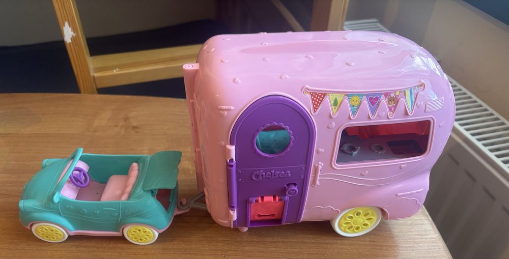 Kamper barbie chelsea