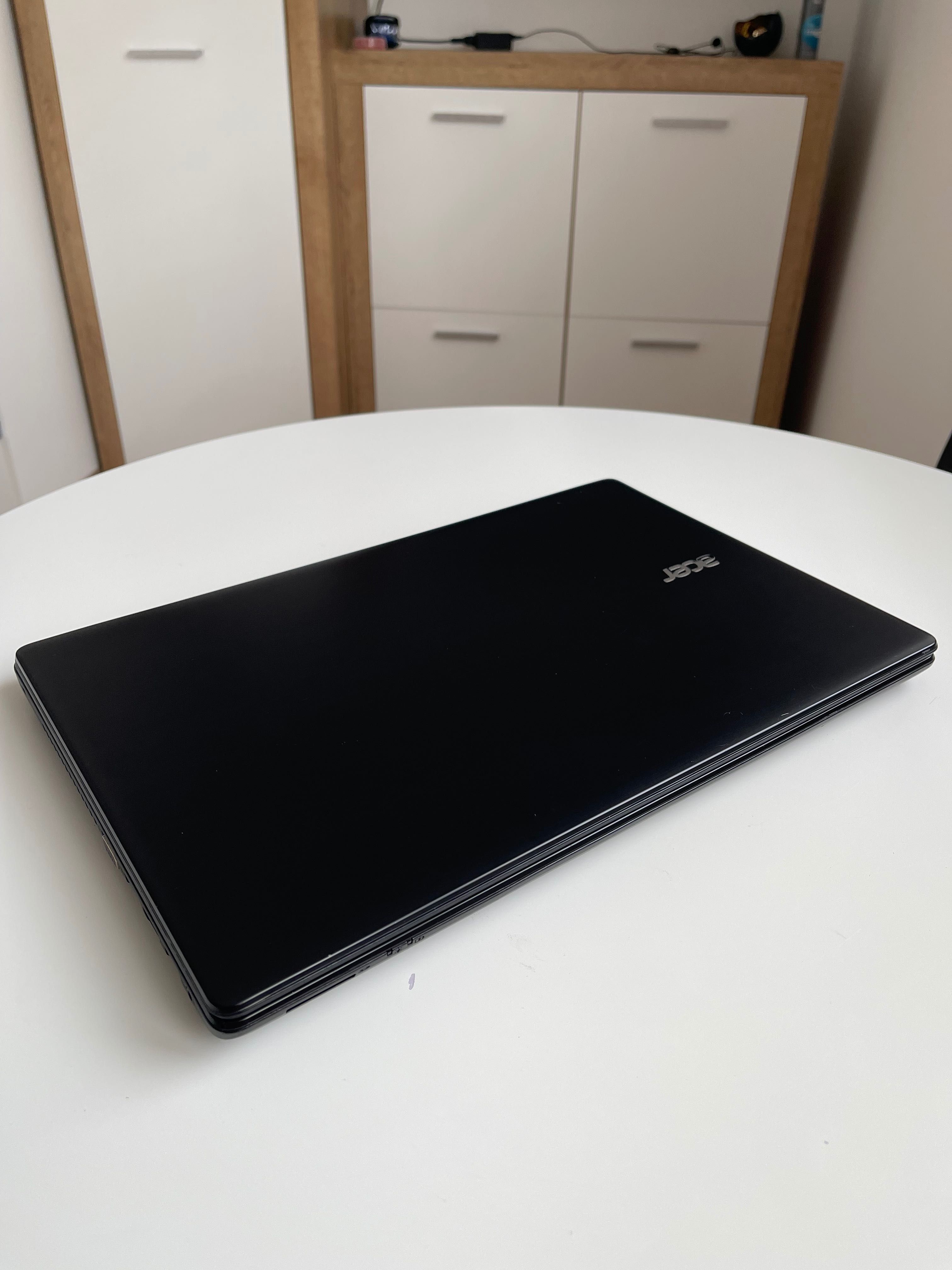 Laptop Acer E15 bardzo ładny stan