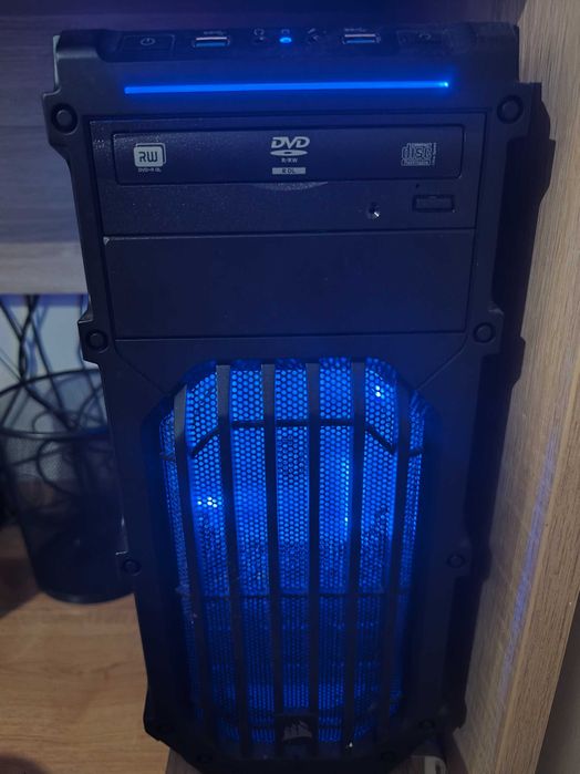 KOMPUTER GAMINGOWY Gtx 1050Ti/Ryzen 3 2200G/ 16 GB RAM DDR4 3200 Mhz