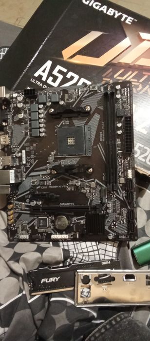 Продам материнську плату A520-MK-V2