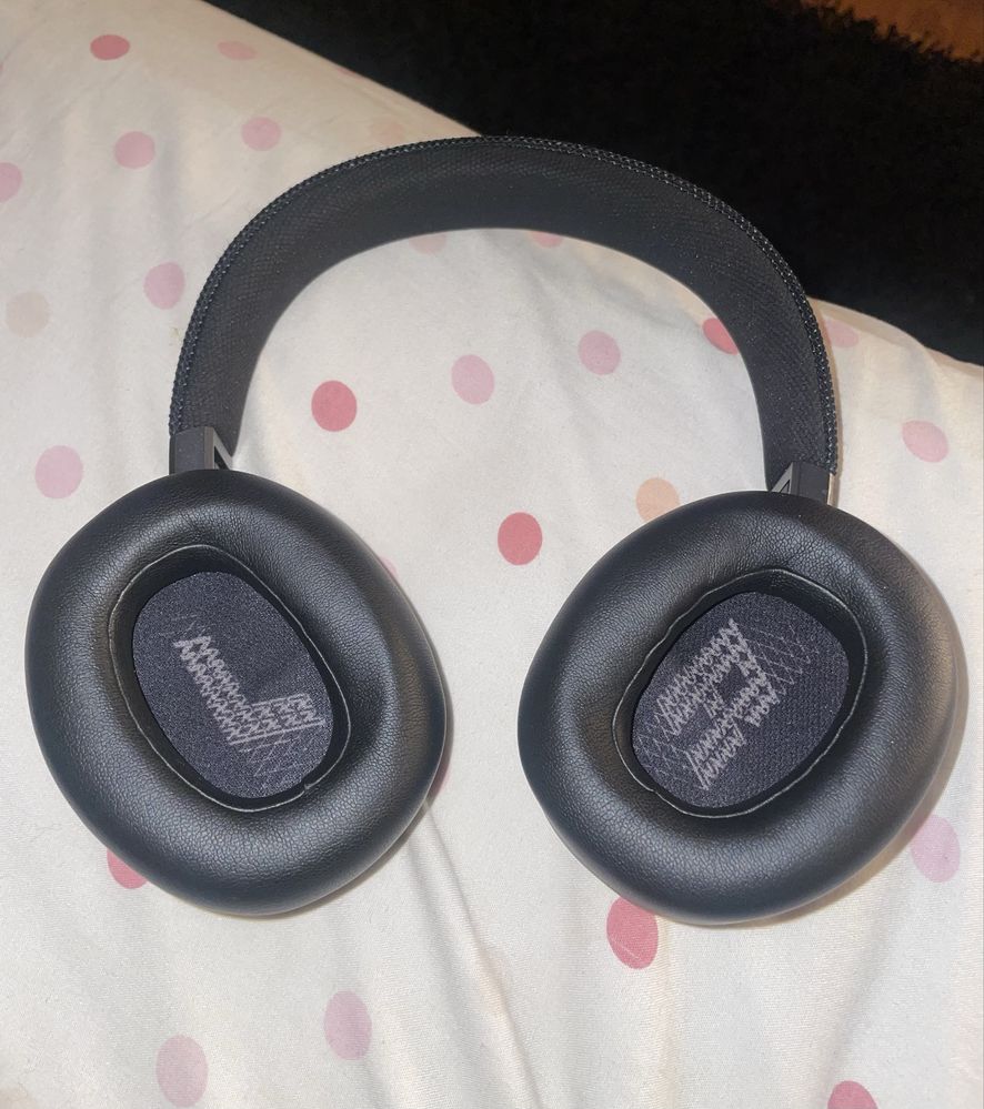 JBL Headphones escutadores