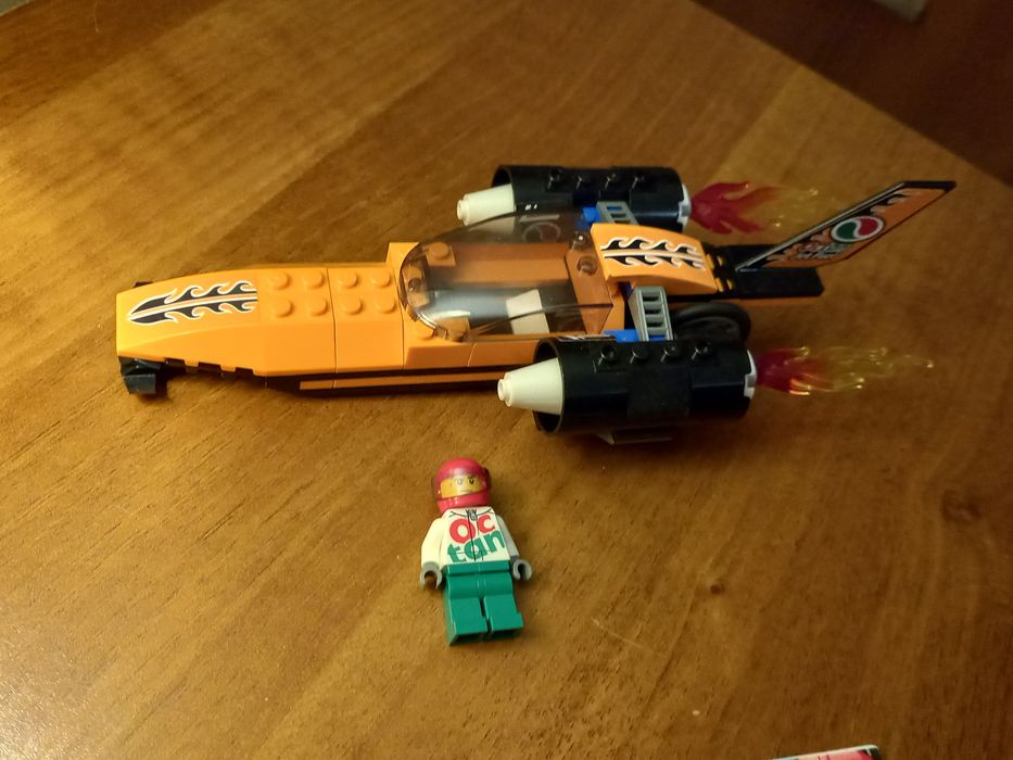 Lego CITY samochód wyścigowy 60178