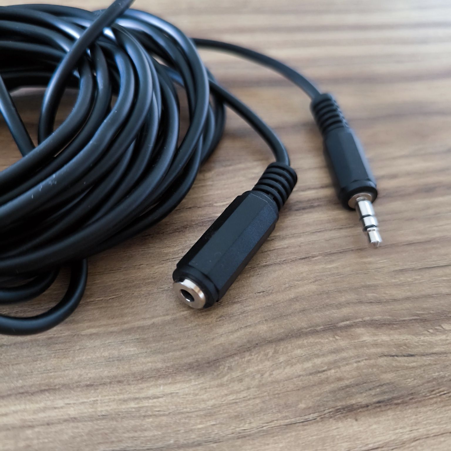 Kabel do słuchawek Jack 3,5mm, 5 metrów - oddam za 2 zł (z wysyłką)