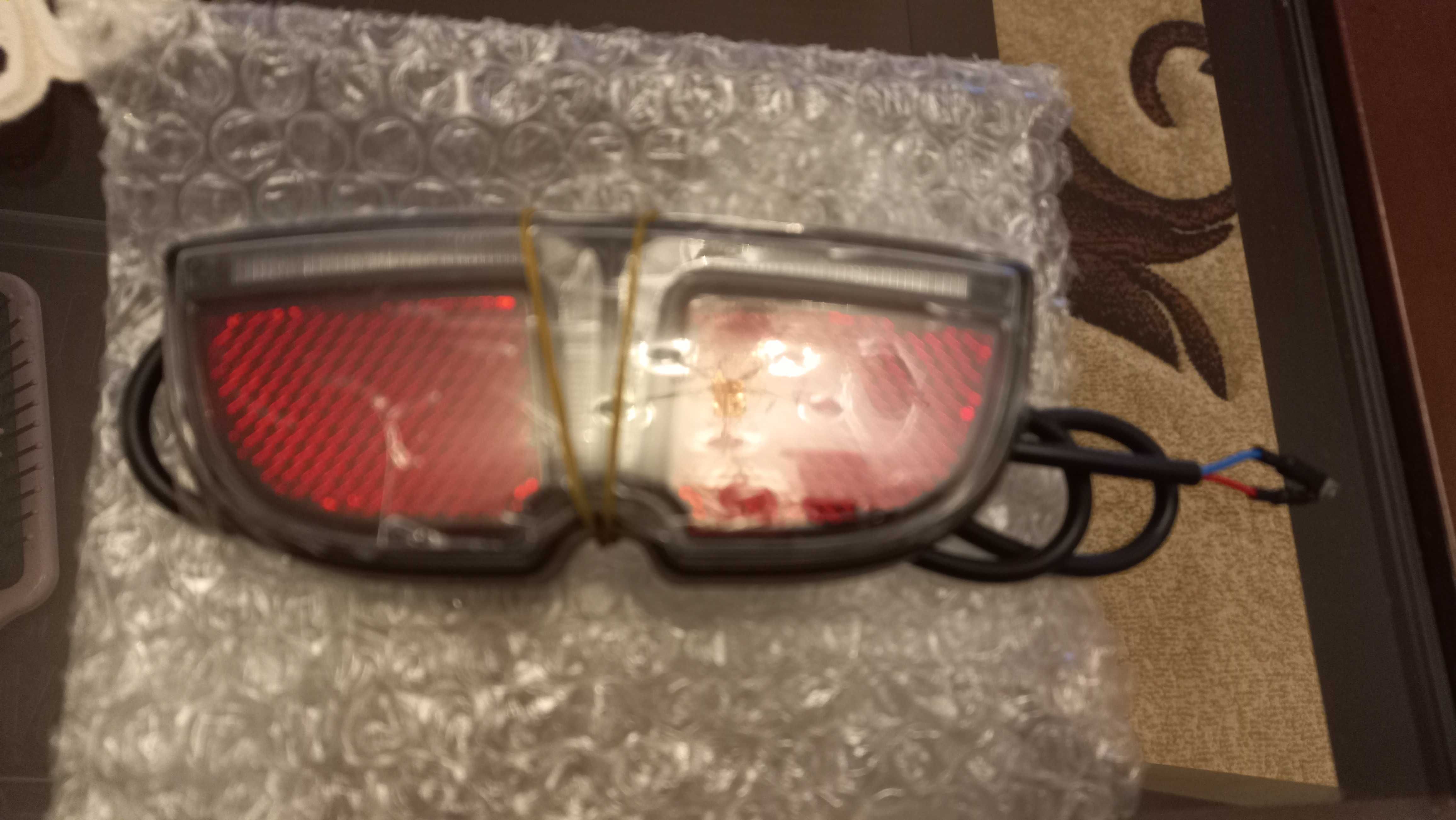 Światło tylne roweru Elektrycznego - lampa tylna