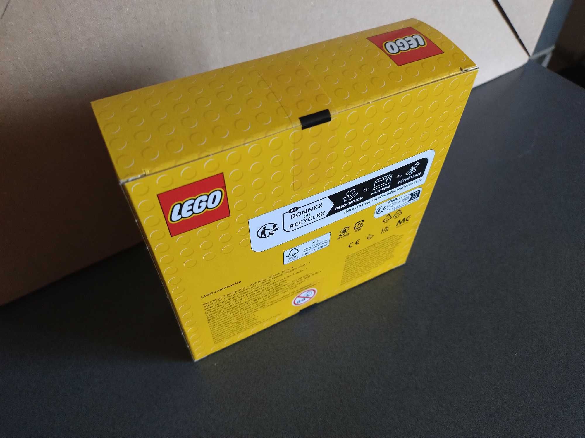 LEGO 500.8897 Tic Tac Toe - Kółko i krzyżyk Astronauci minifigurki