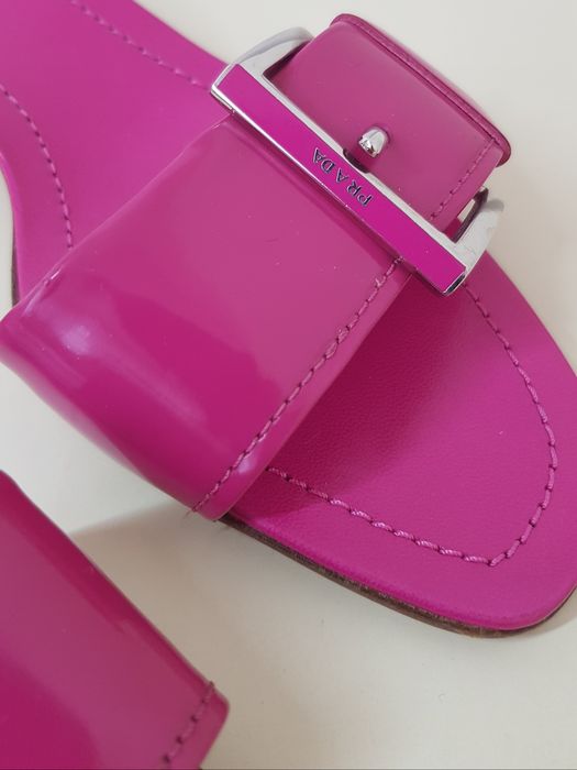 Мюли сабо Prada натуральная кожа номерные сандалии шлепанцы