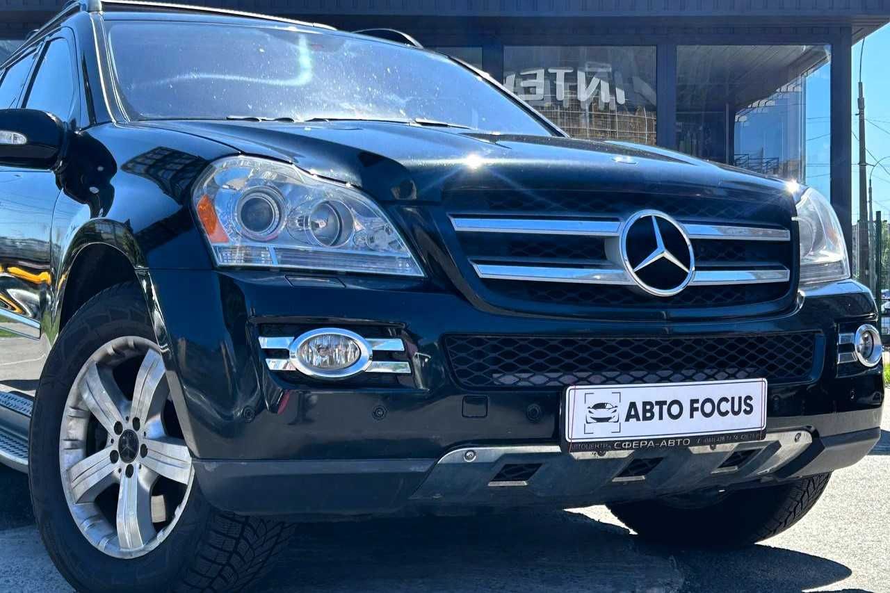 Mercedes-Benz GL450 2007 року 4.7 Бензин