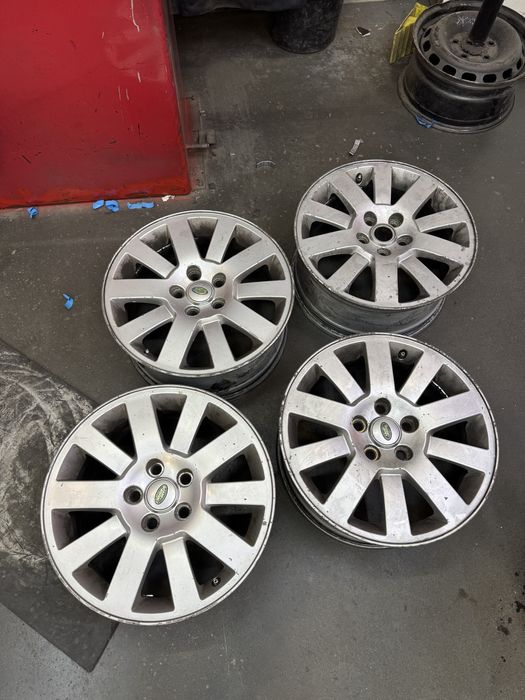 Продам Диски р18 5х120.