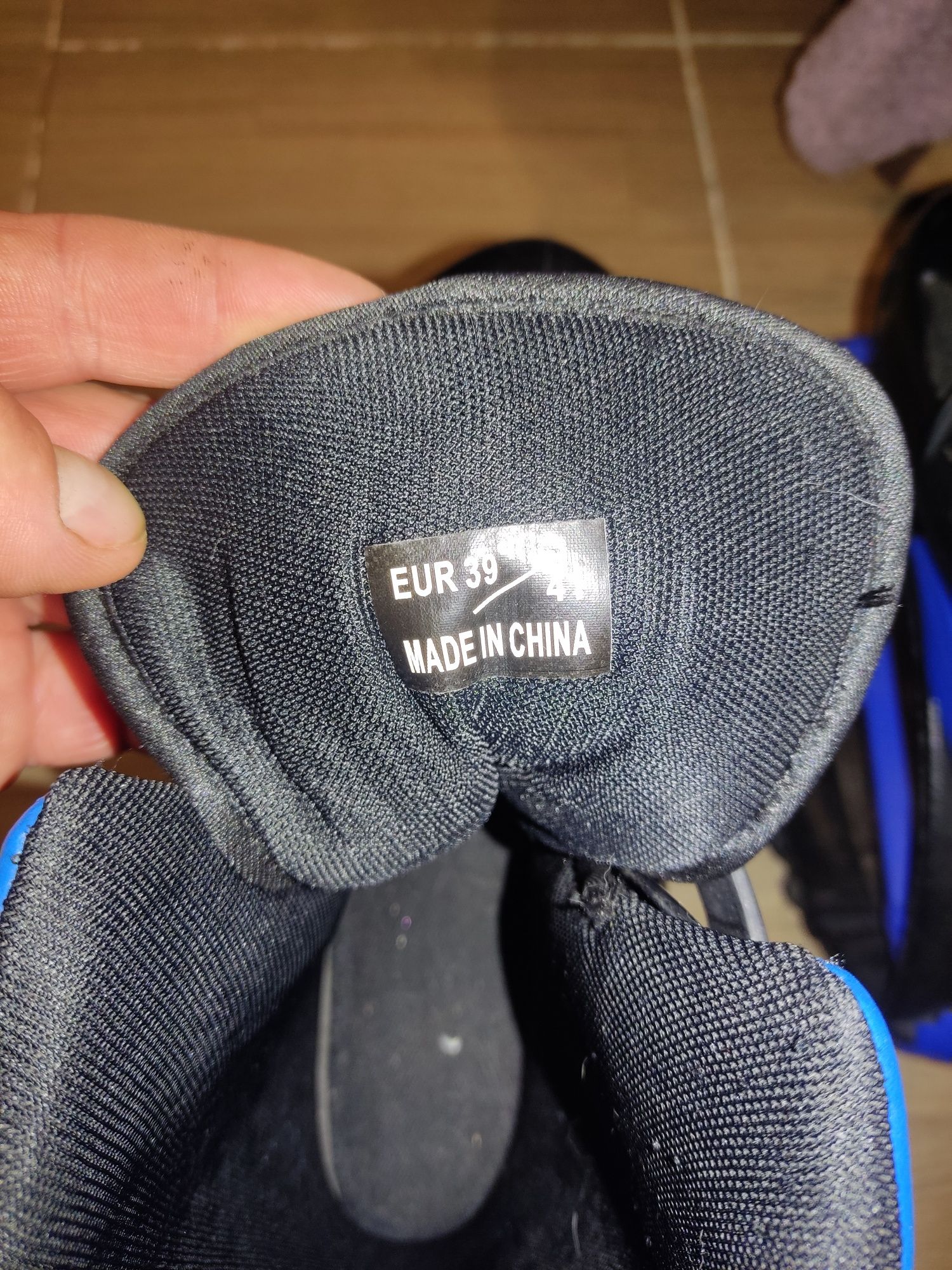 Продам кенго джампери( ботинки)