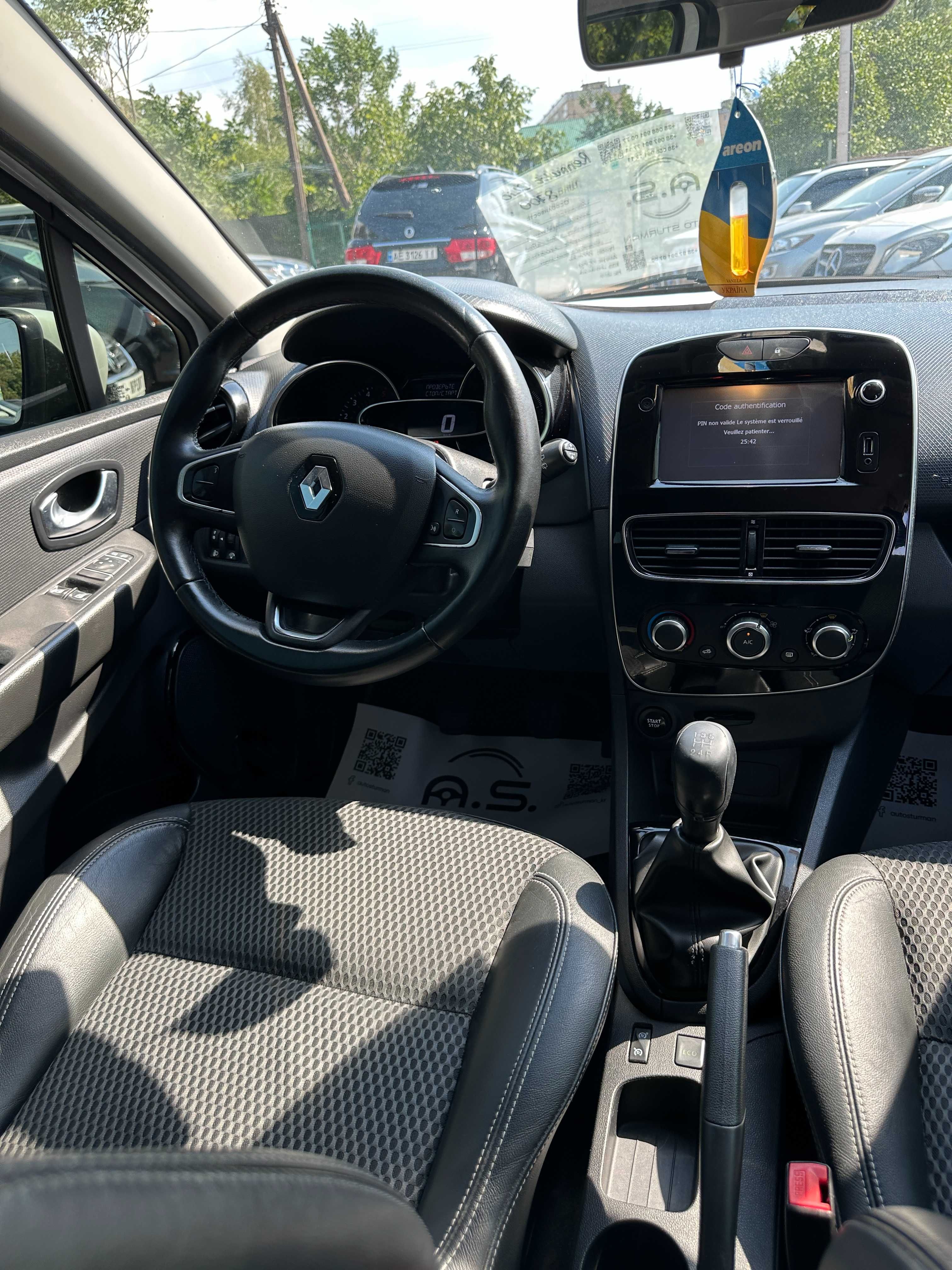 Продам Renault Clio 2017 рік можлива розстрочка,кредит,обмін!