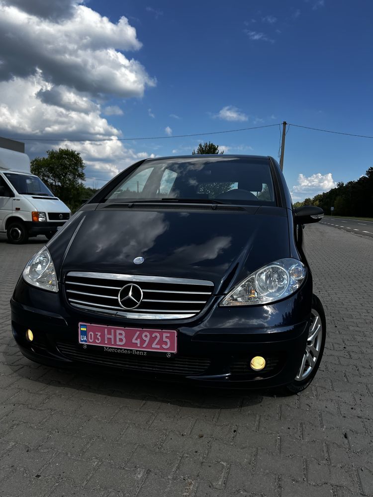 Mercedes A-klass A150 свіжо пригнаний з Німеччини.