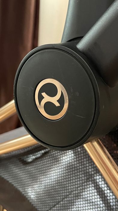 Cybex Priam шасі+люлька