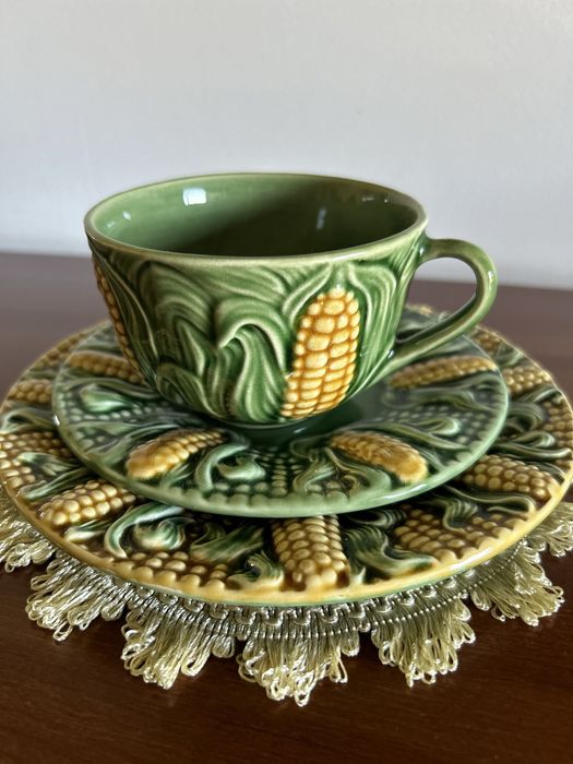 De 50,00 vendo por 40,00 Vendo completo. Bordalo Pinheiro