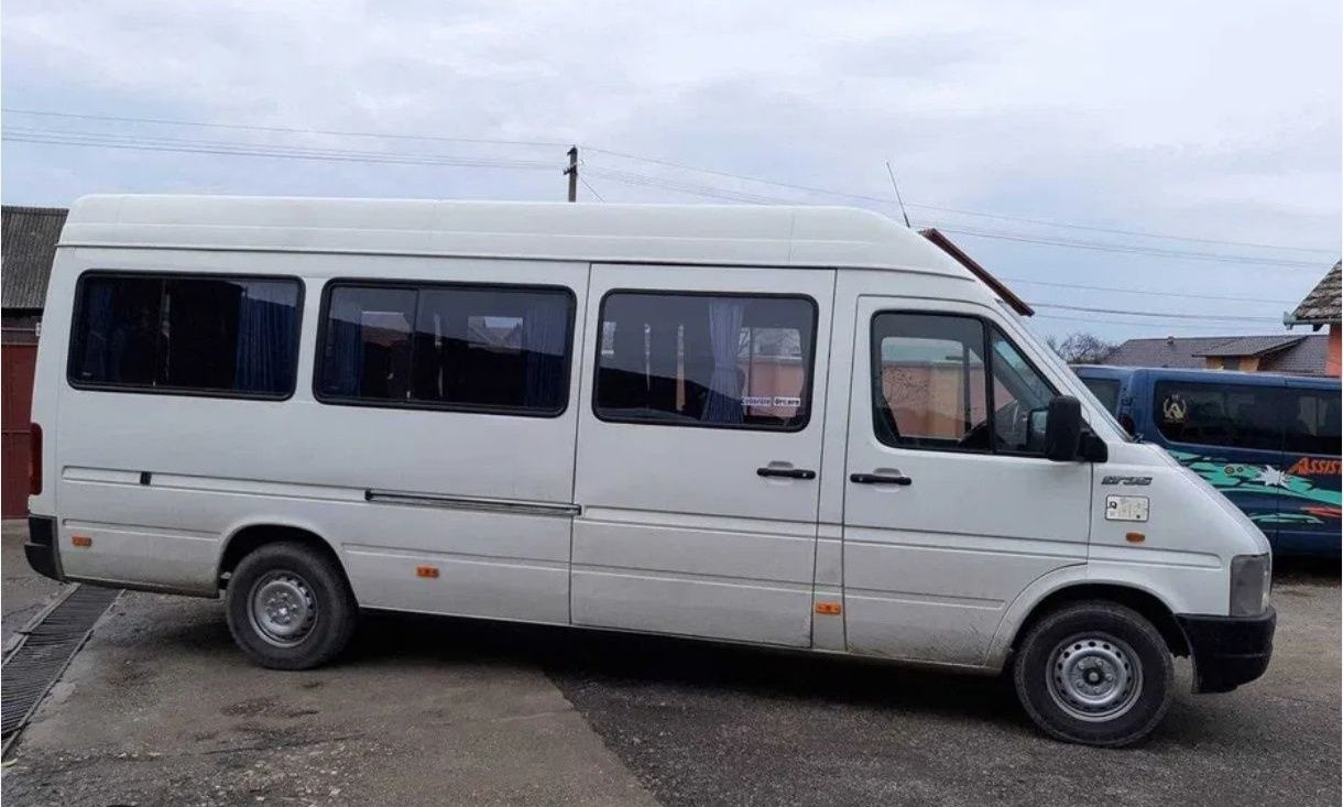 Mini bus 18 lugares