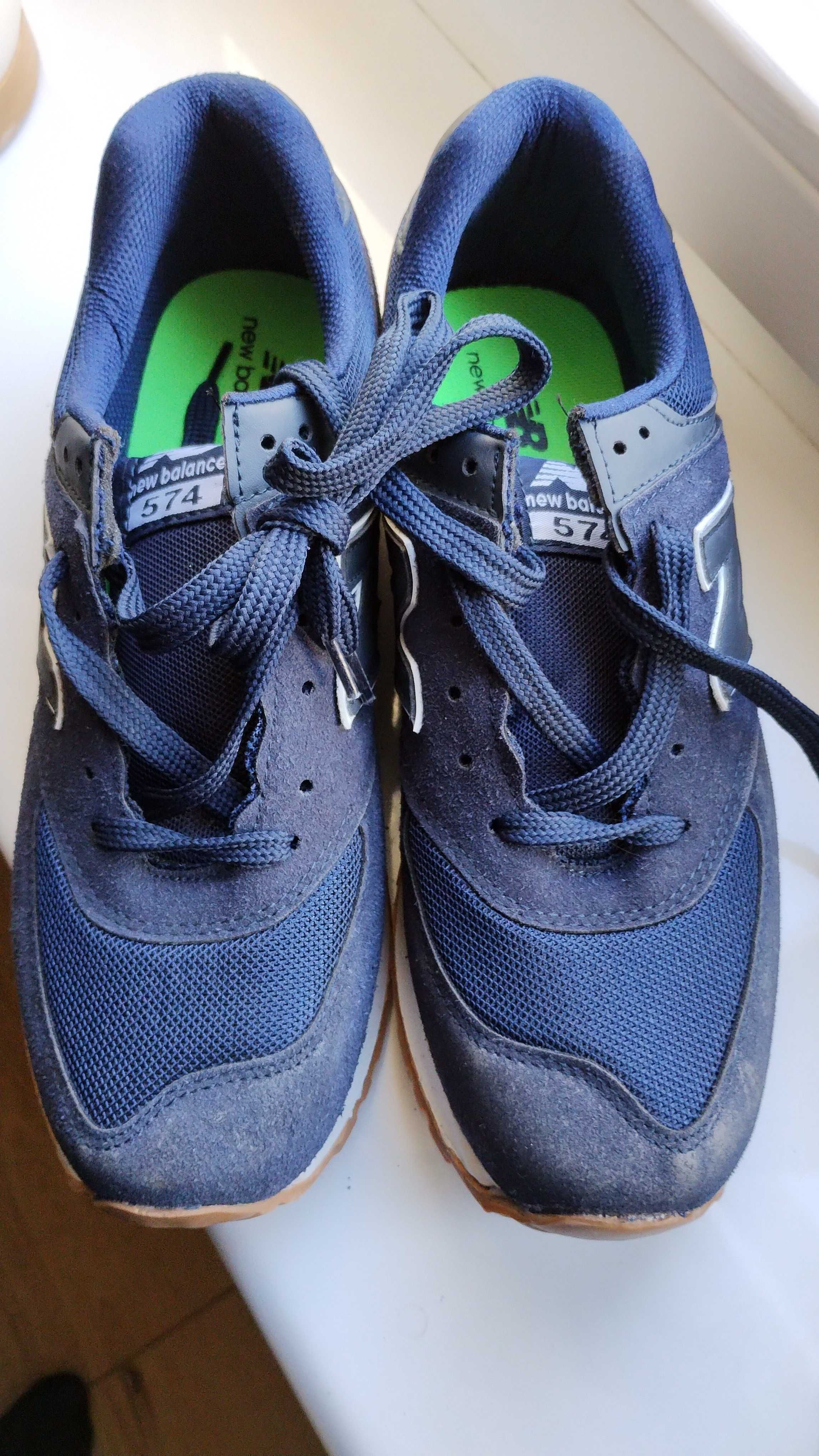 Nowe buty New Balance 43 model 574