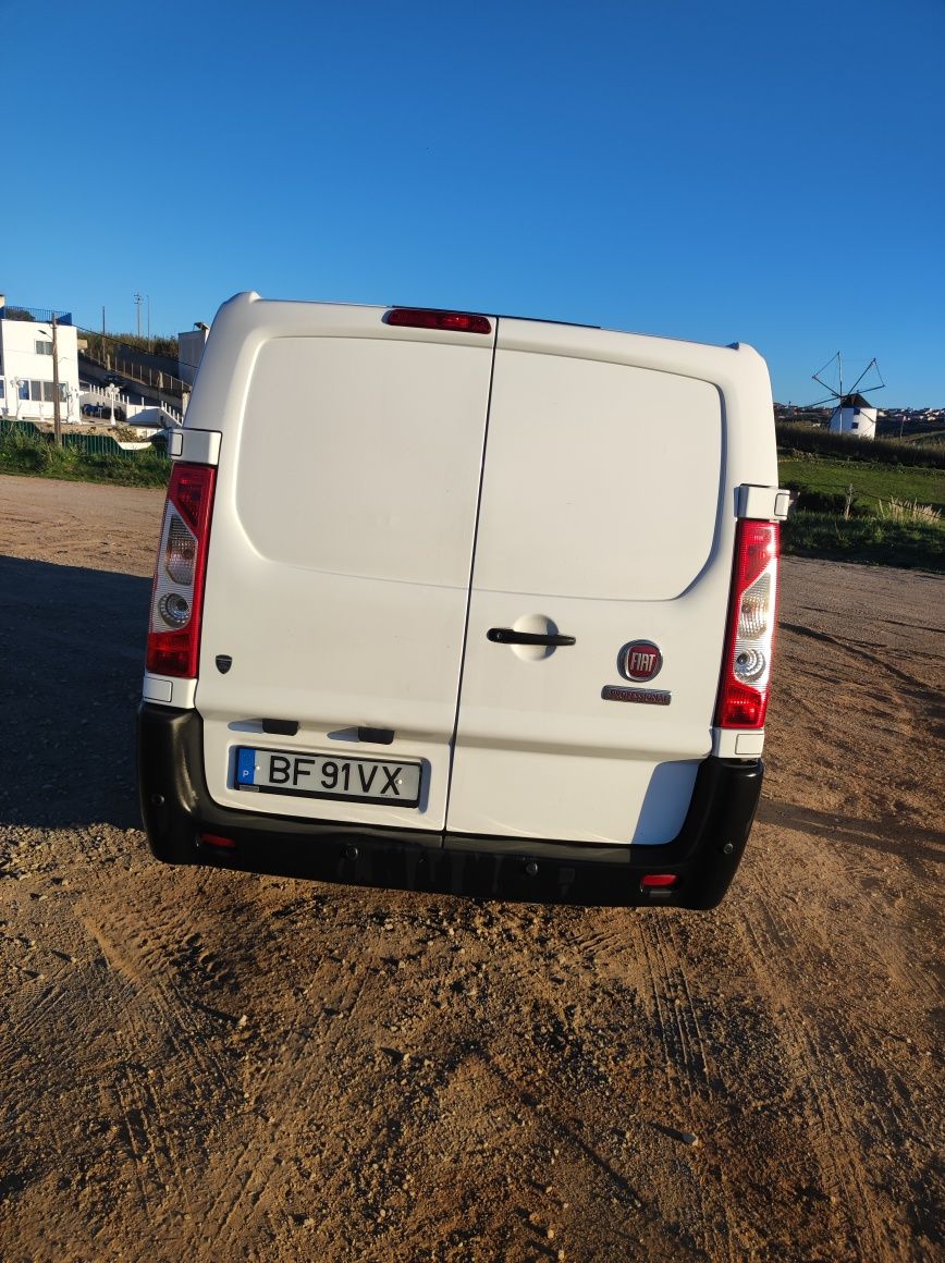 Fiat Scudo 2.0 com plataforma elevatória
