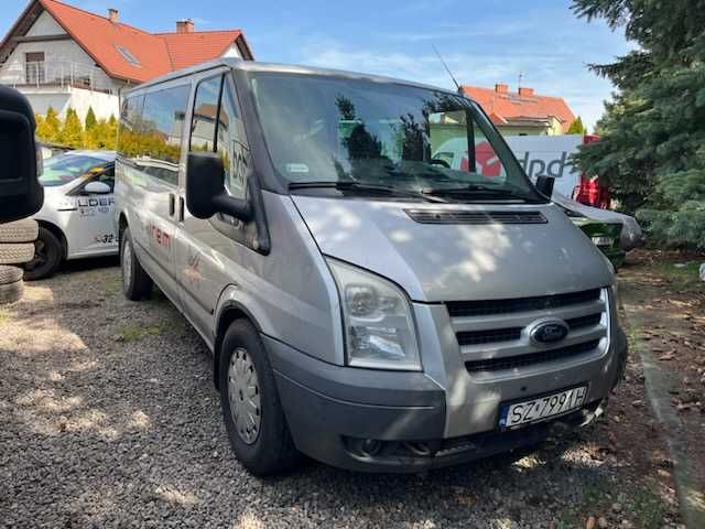 Ford Transit 9 osobowy