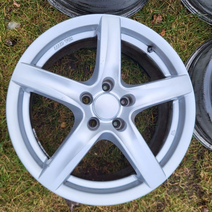 R17 5 108 7.5j et 47 ford jaguar volvo Land rover Kuga mondeo focus