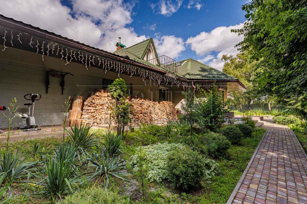 Оренда будинку біля Оболоні 450м2 120 соток у мальовничій лісовій зоні