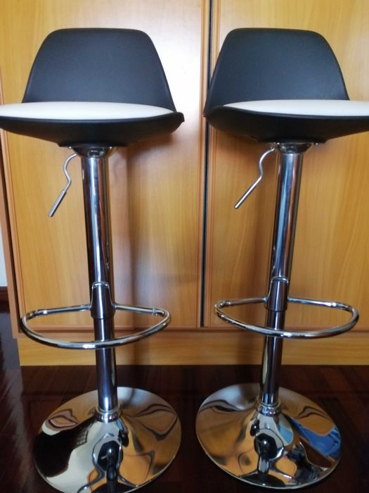 Bancos de bar usados