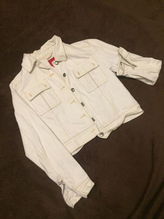 Джинсовая укорочённая курточка Esprit