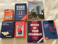 Dicionários e gramáticas de linguas