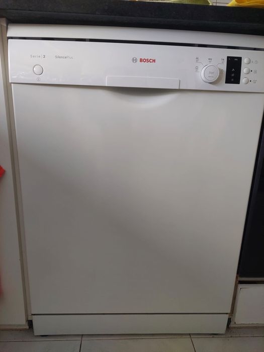 Máquina de lavar louça Bosh
