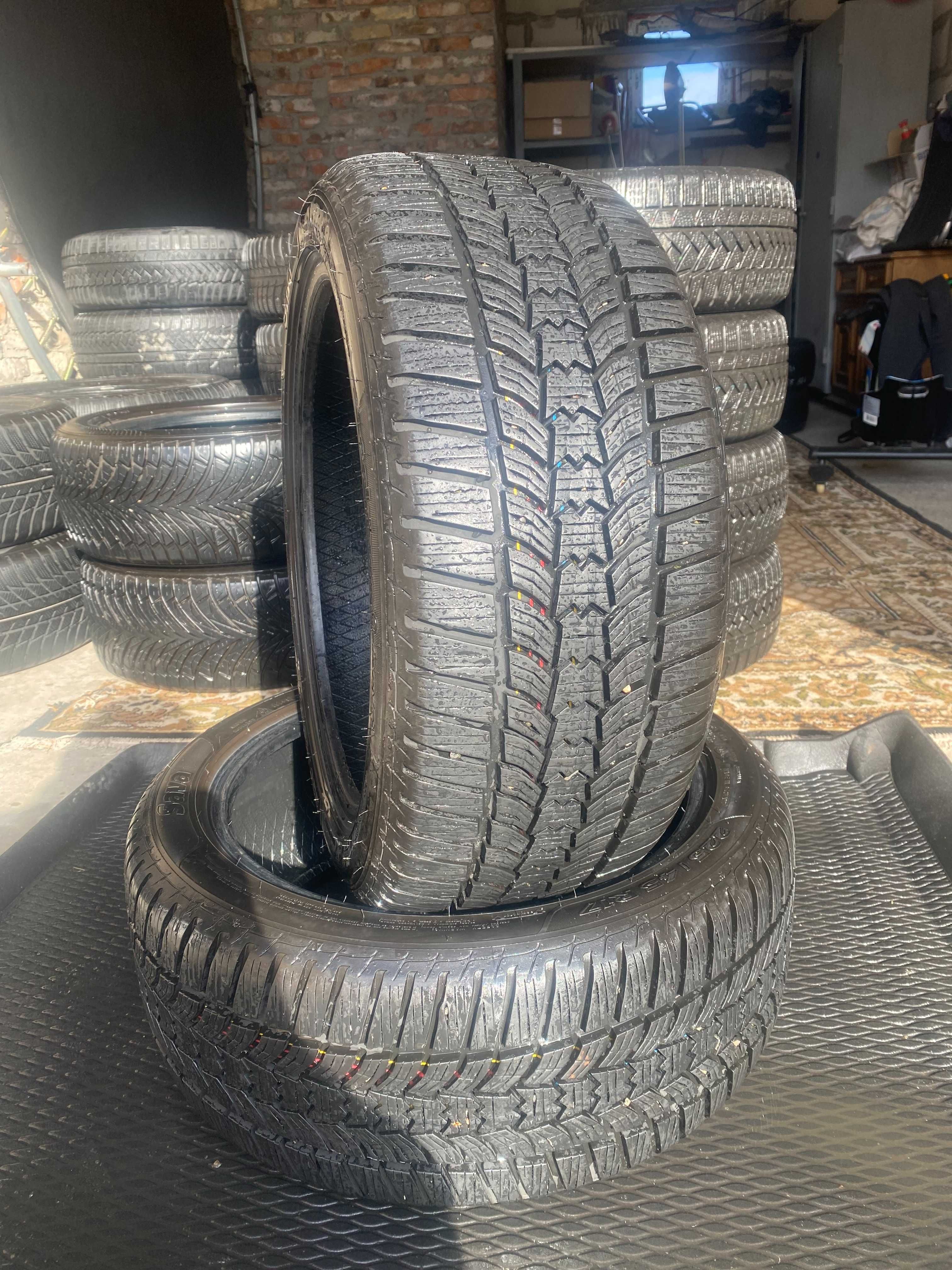 Зимові шини Sava 225/45 R17