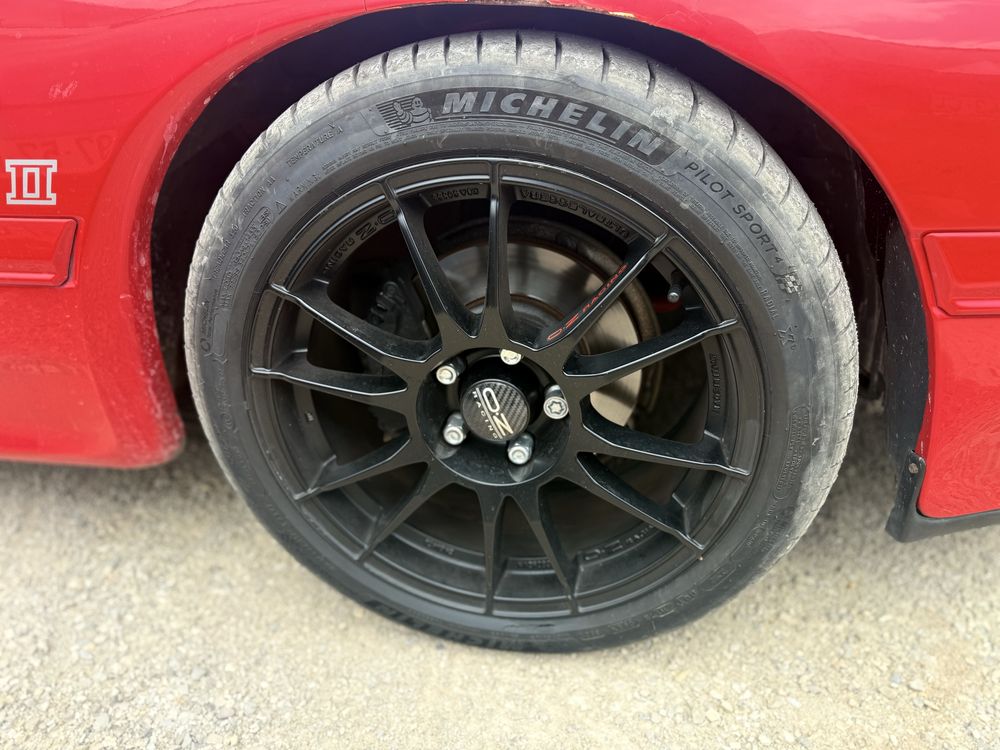 Jantes OZ ultraleggera R17 pneus