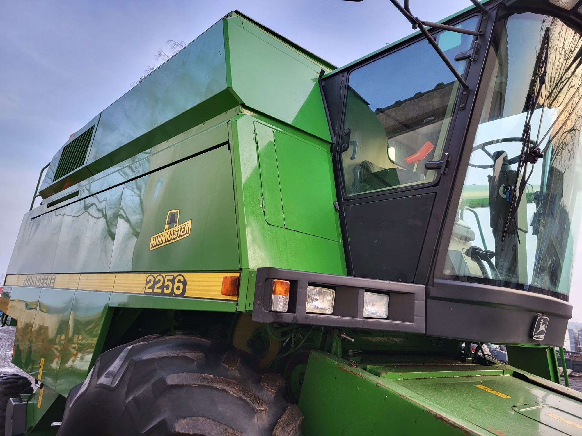 John deere 2256 HIL MASTER