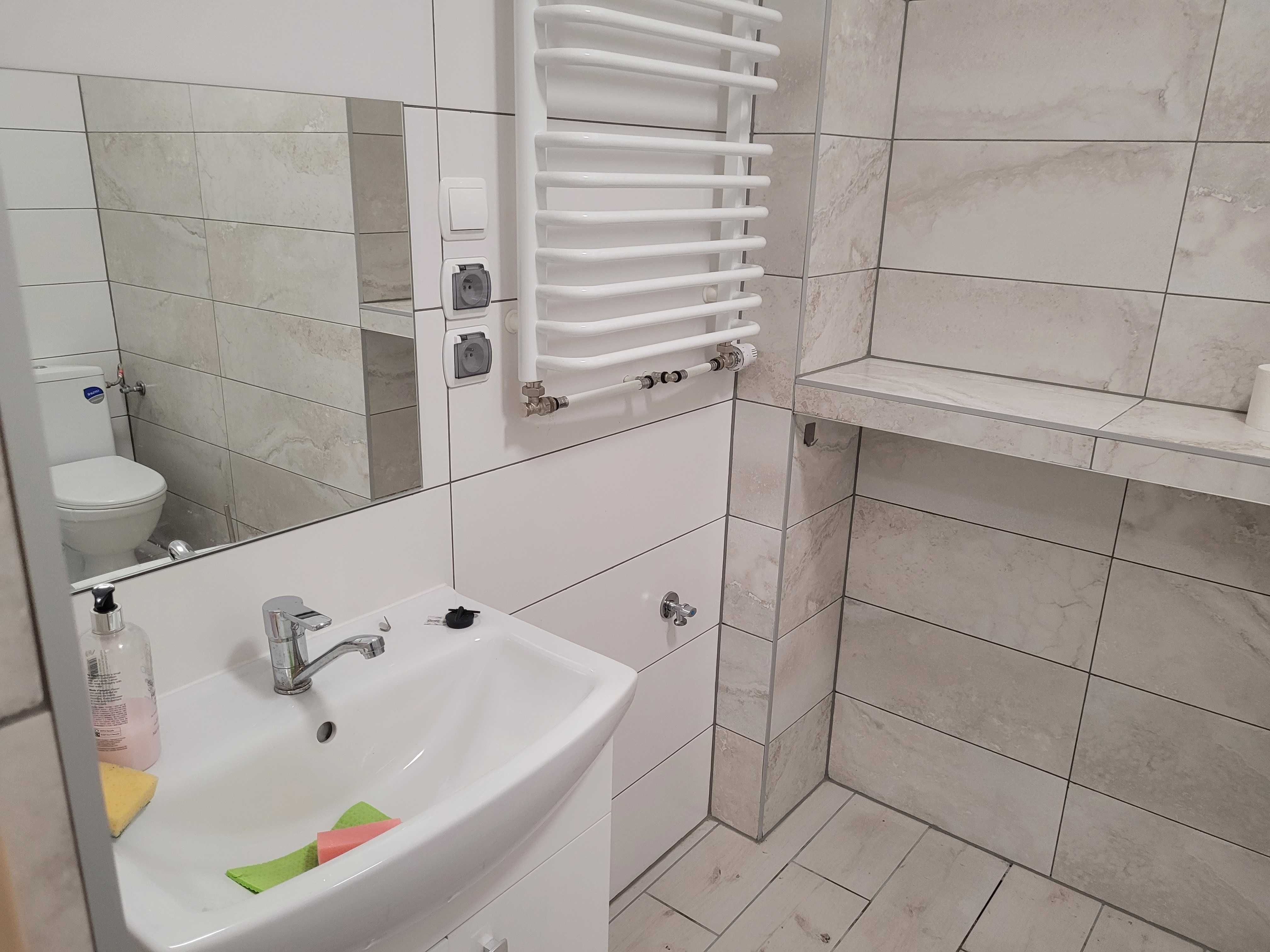 Do wynajęcia mieszkanie-kawalerka 34 m2 w centrum Ostrowa Wlkp.