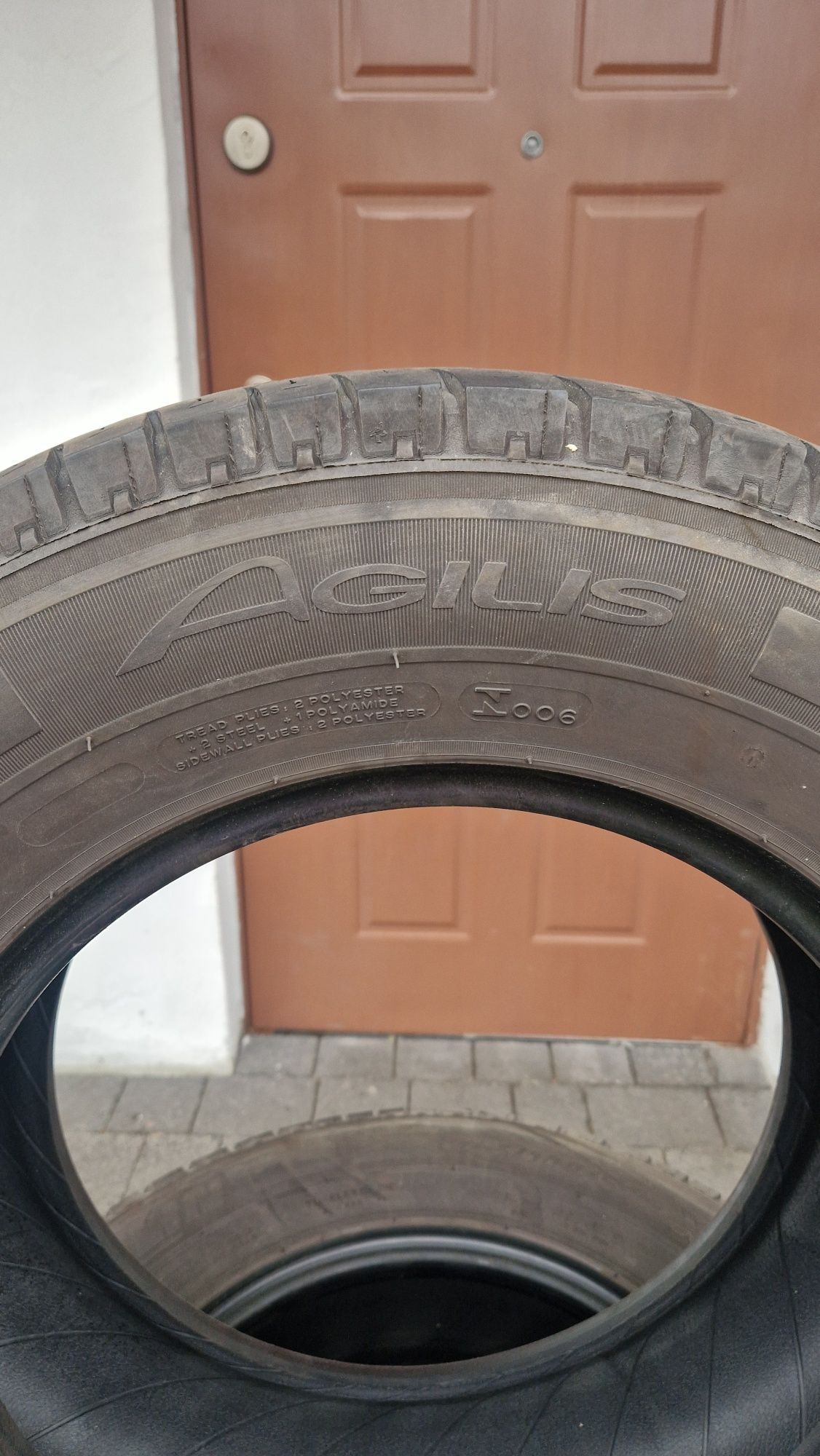 Michelin Agilis 215/70R15C