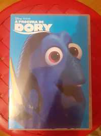 O filme em DVD da à procura da Dory a 5euros€