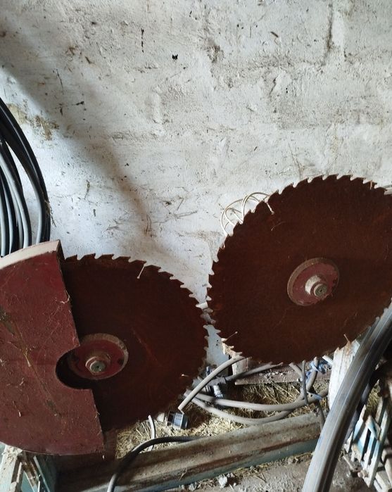 Продам оборудование для залива пеноблока газоблока и линию порезки