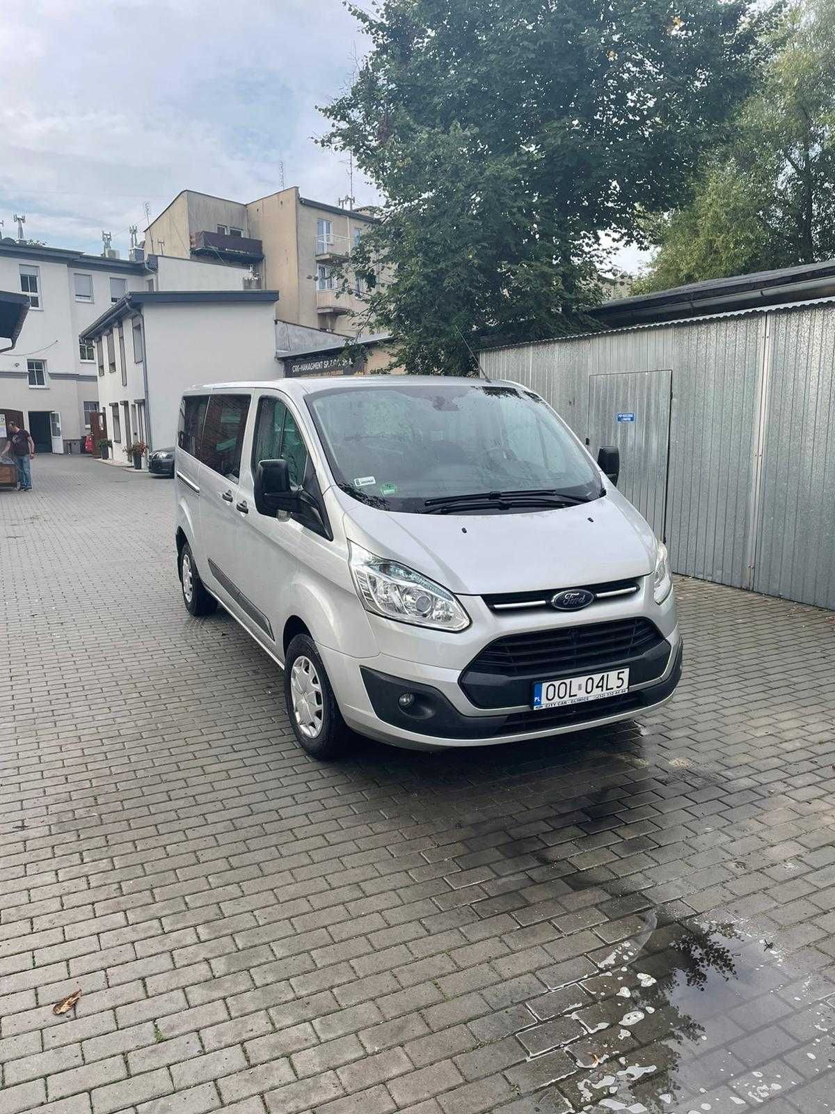 Sprzedam Ford Transit Custom 2.2 125PS 8 osobowy Cenna brutto Vat 23%