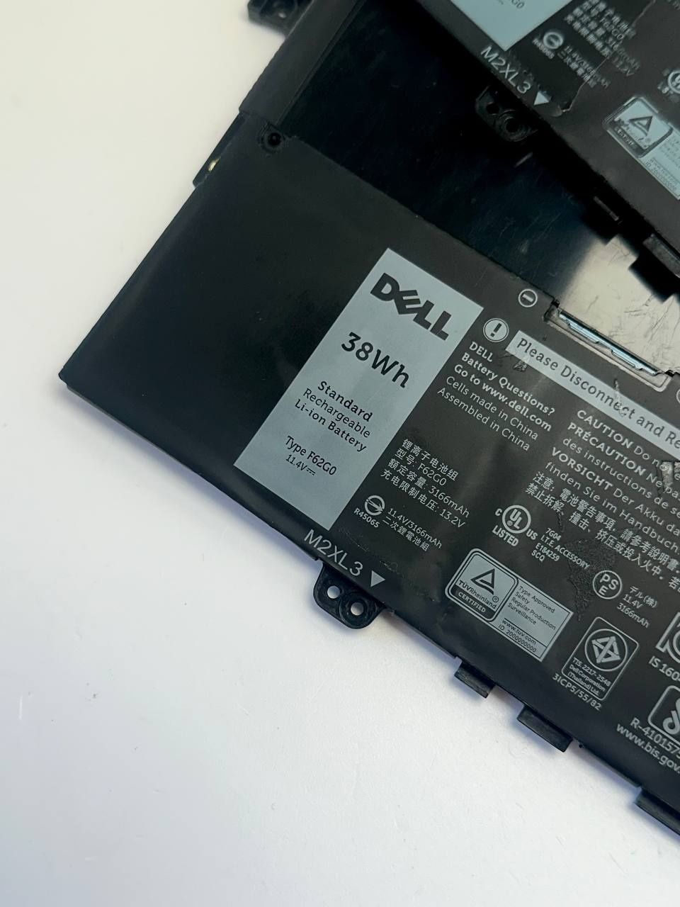 Батарея АКБ Dell Inspiron 13 7373 7386 7380 F62G0 11.4V 38Wh
Батарея