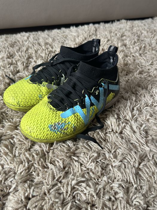Футбольне взуття ,сороконіжки 35 р.