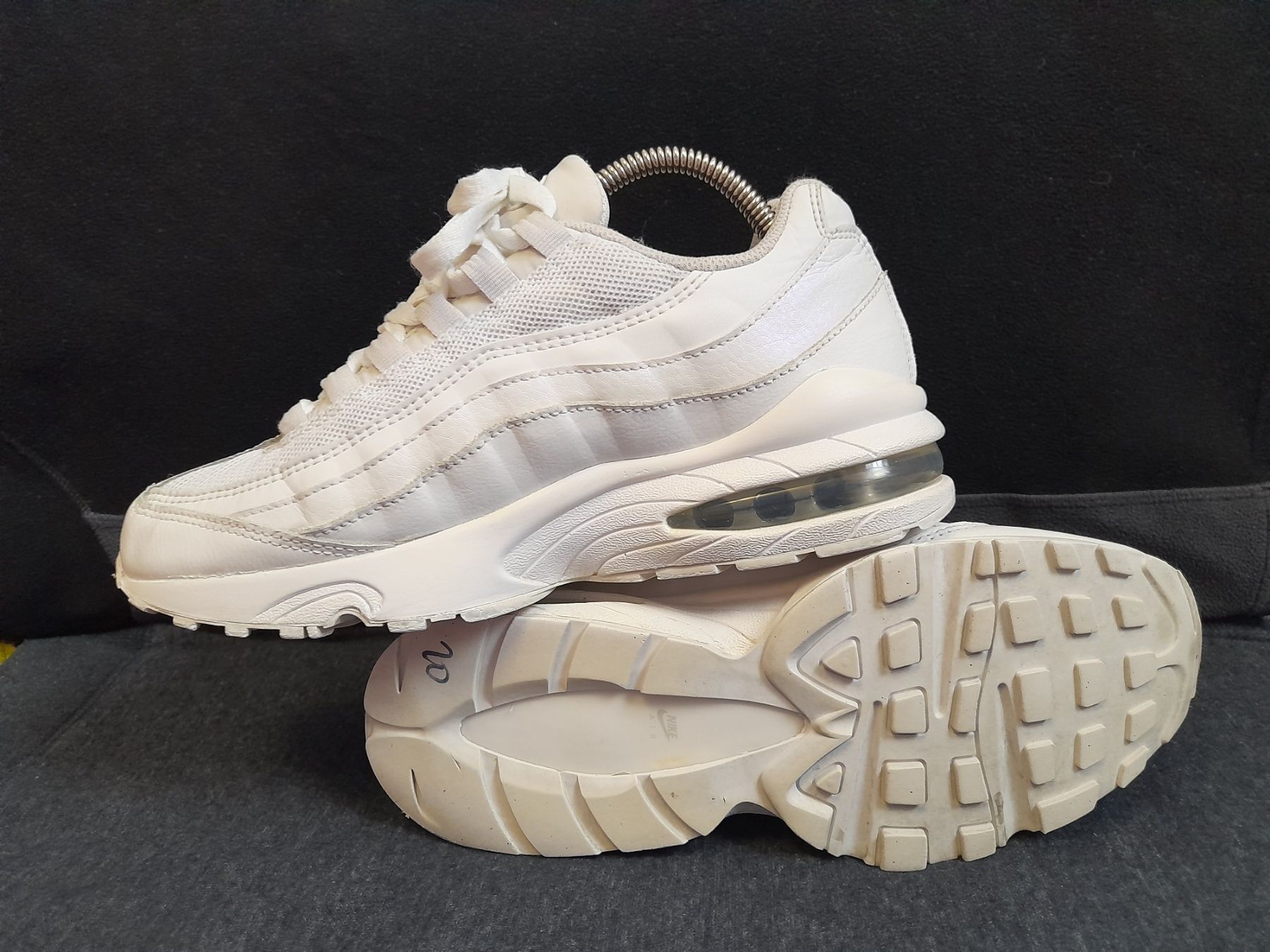 Оригинал Nike Air Max 95 женские белые кроссовки 38,5/ 24 см