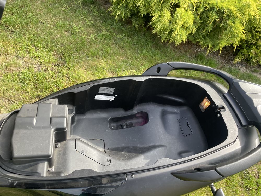 Maxi skuter Piaggio MP3 300 rok 2016