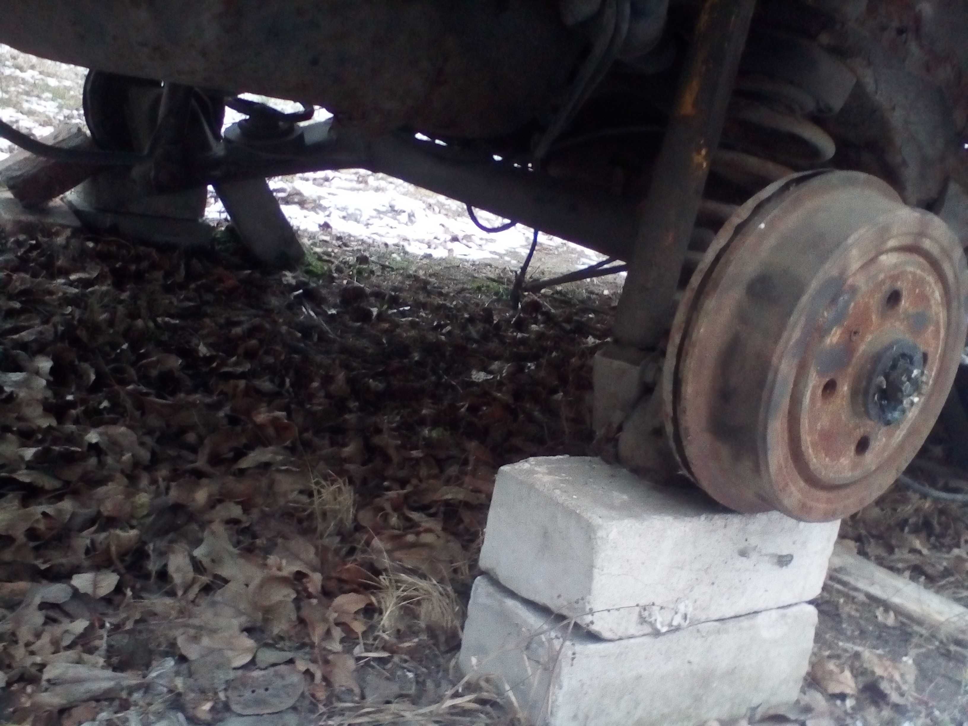 балка задняя с авто на прицеп есть разные