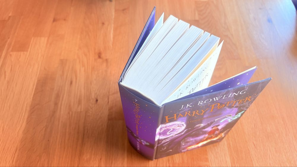 Harry Potter tom 7 - twarda oprawa