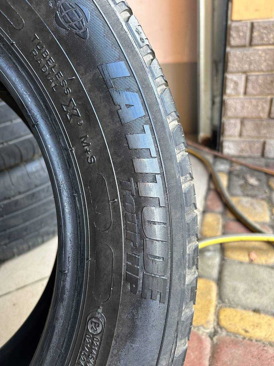 Michelin Latitude Tour HP 235/55/R17