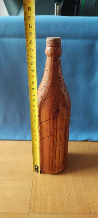 Łamigłówka drewniana typu puzzle w kształcie butelki