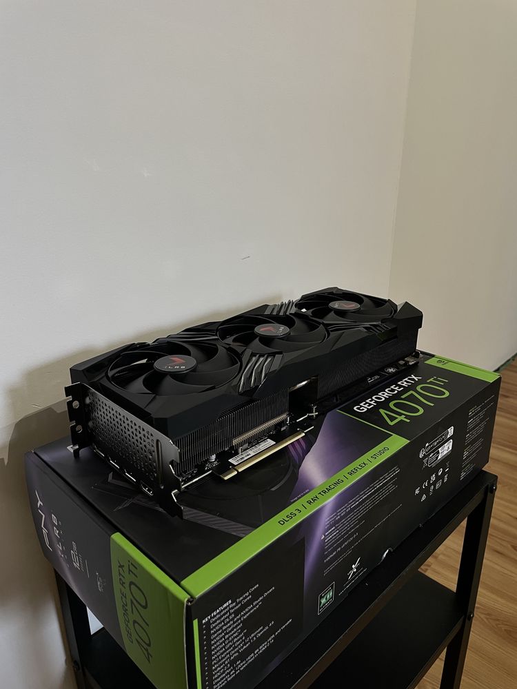 PNY GeForce RTX 4070 Ti XLR8 Gaming Verto 12GB GDDR6X