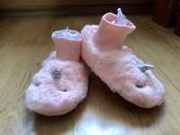 Тёплые детские тапочки-носочки GAP