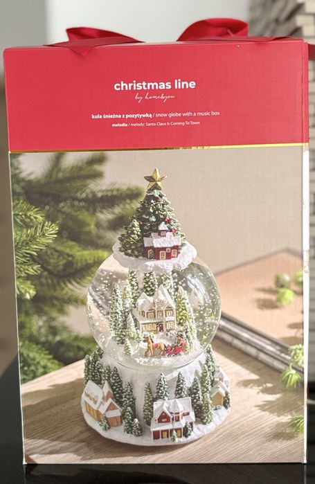 Szklana kula śnieżna z pozytywką