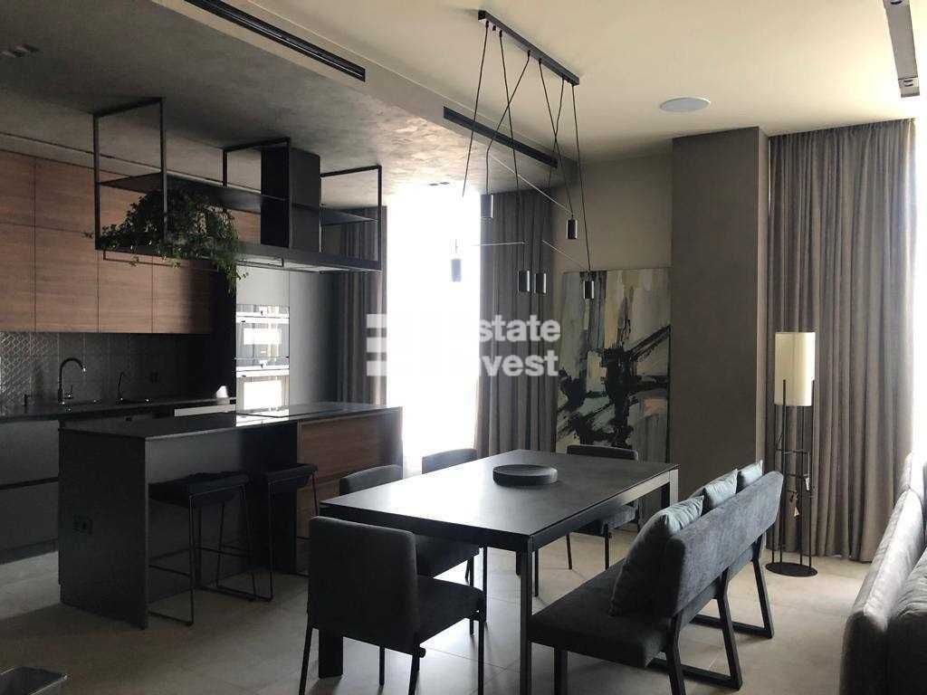 Продам 4 кімн. квартиру в новобудові на вул. Чернишевська, 31А